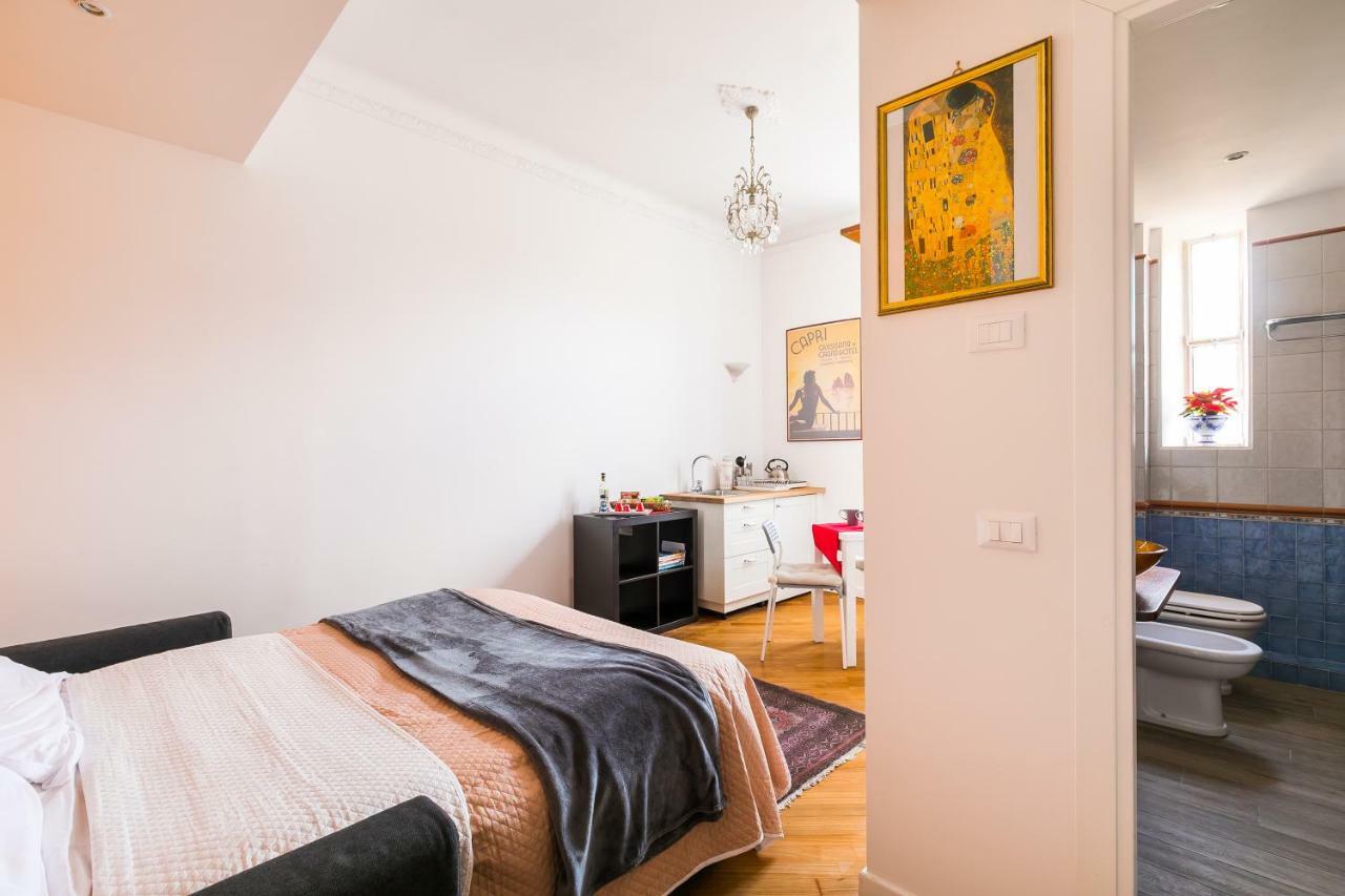 Vacanza Romana Guesthouse エクステリア 写真